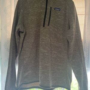 Patagonia Men's Green Zip-Up Sweater